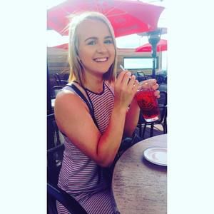 Meet your Posher, Dani